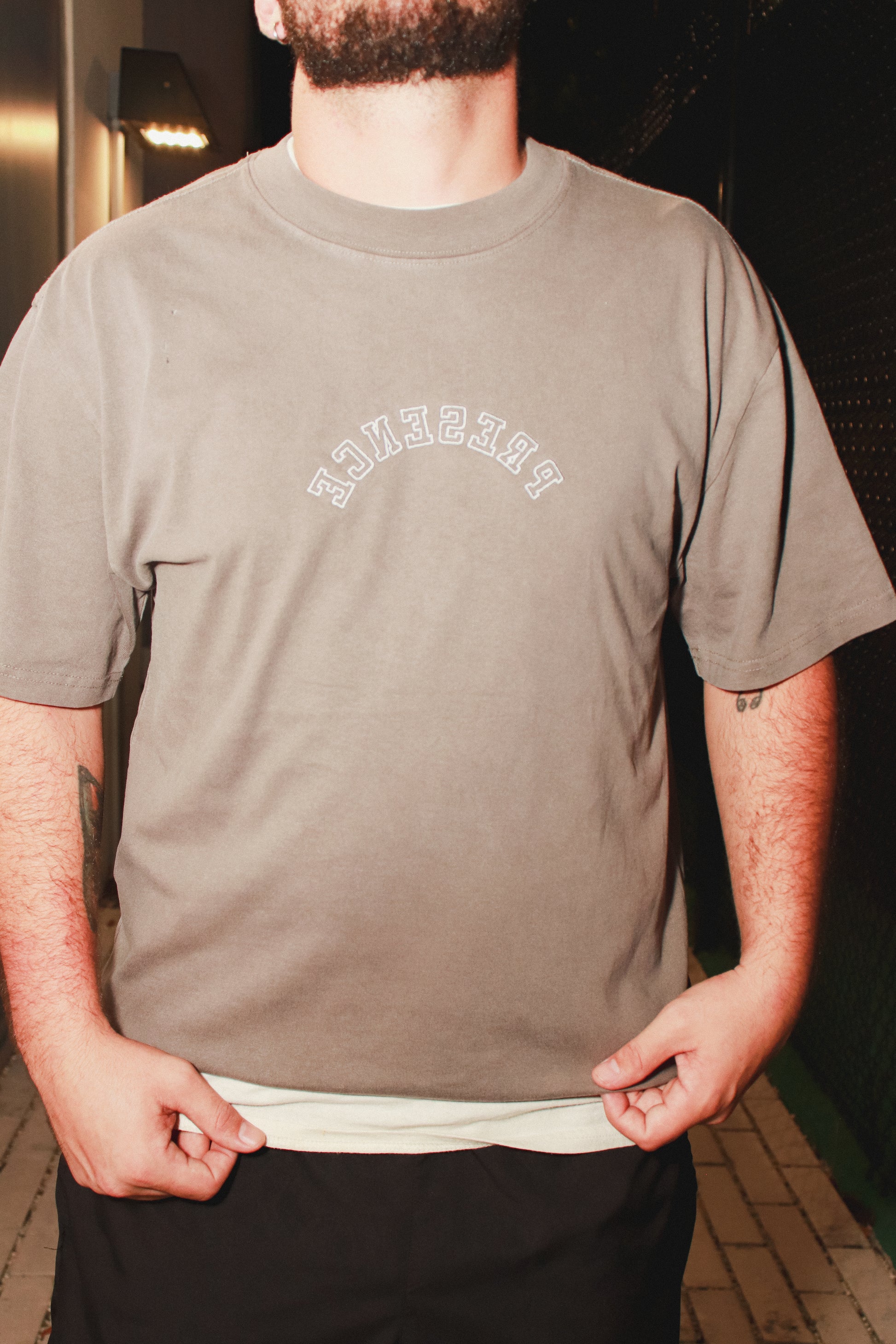 PRESENCE - GRAY HEAVYWEIGHT TEE